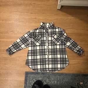 Black & White Plaid Button-Front jacket